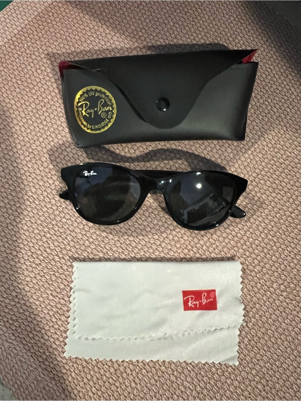 Ray-Ban Black Eyeglass Temple Arm with White Model Script